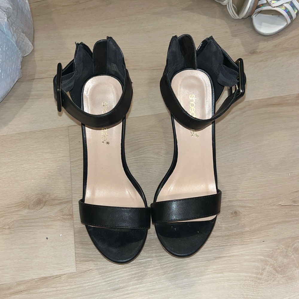 Shoe Dazzle Black Wedges